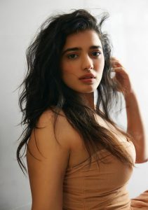 Ketika Sharma – The Beautiful Actress Ketika Sharma – HD Photos